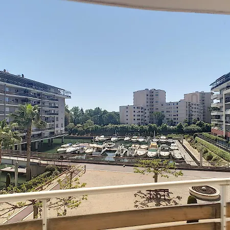 Lägenhet Zen Marina